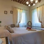 Sara Spacious Private Pool Near Lucca Appartement Capannori