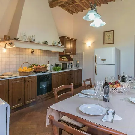 Sara Spacious Private Pool Near Lucca Daire *