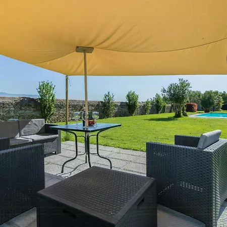 Sara Spacious Private Pool Near Lucca Appartement Capannori
